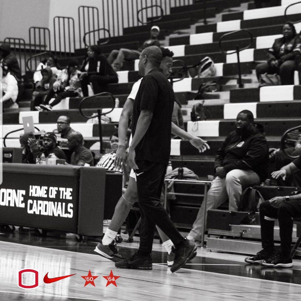 OntheRadarHoops's tweet photo. Osborne (GA) has a talented roster that features Akai Fleming, Keshawn McPherson, Kevin Hicks, and Justin McCarter.

@JL_Hemingway STORY:

https://t.co/2091TFtaAn https://t.co/nulrWLQIA4