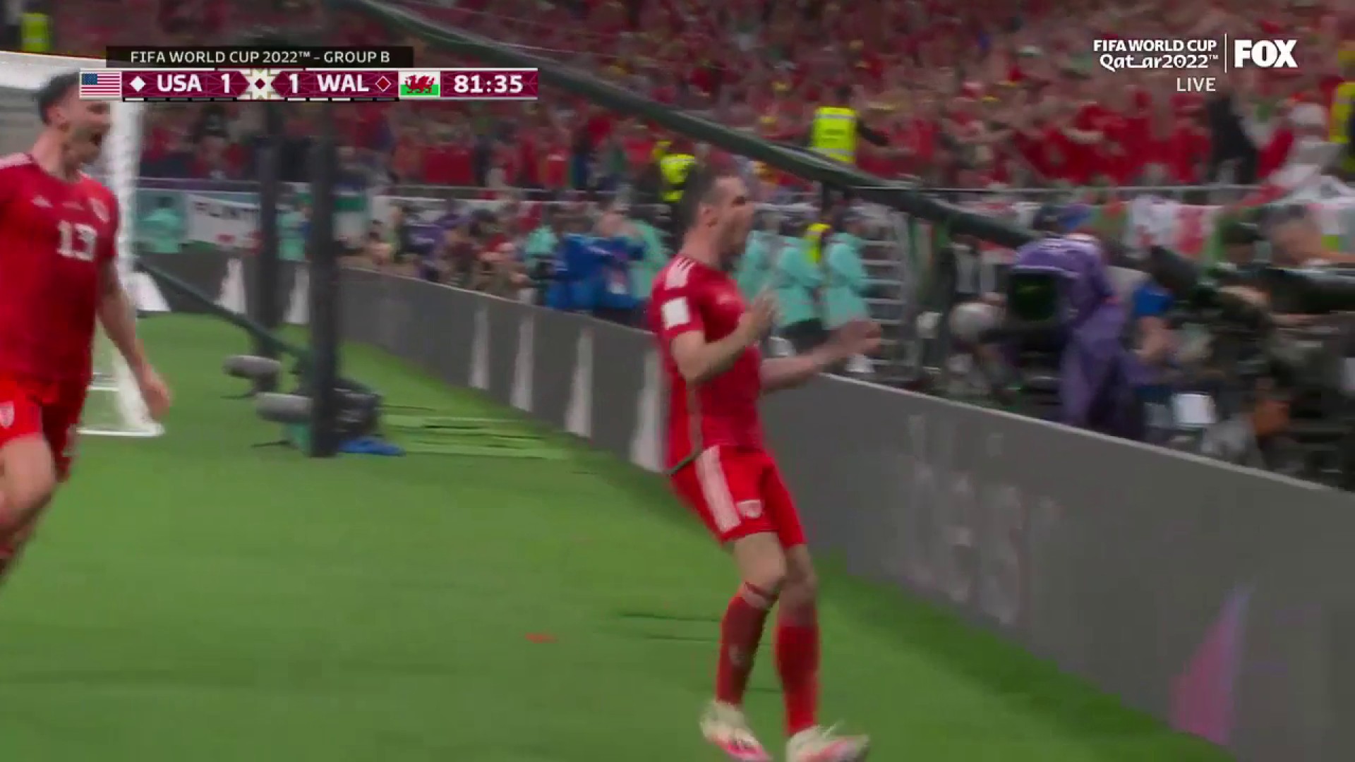 Bale sends the penalty home and ties it for Wales! 🏴󠁧󠁢󠁷󠁬󠁳󠁿”