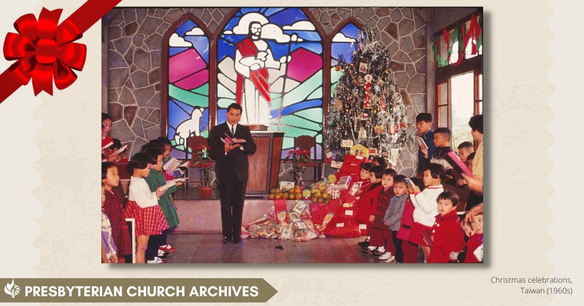 Merry Christmas Eve! 
Here we have Christmas celebrations in Taiwan during the 1960s. This photograph was donated by the family of Lillian Dickson, a missionary of the PCC.

For more Christmas photos check out Photos of Christmas Past: presbyterianarchives.ca/2021/12/13/the…