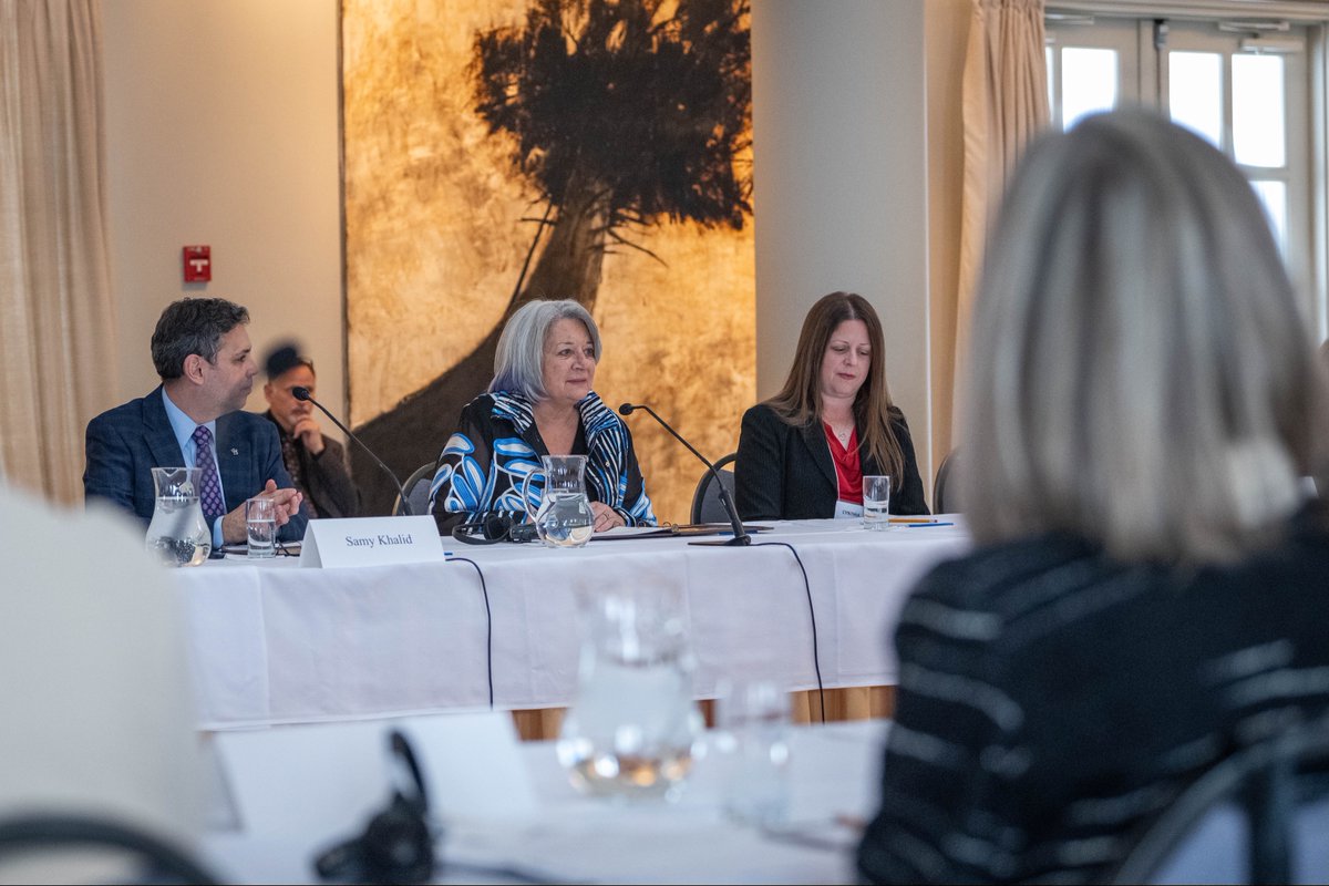 GGCanada's tweet image. Let’s kick-start #HistoryWeek2022! 

Today, #GGSimon and recipients of the Governor General’s History Awards engaged in a round-table discussion on inclusivity in Canadian history.

#GGHA #GGAwards