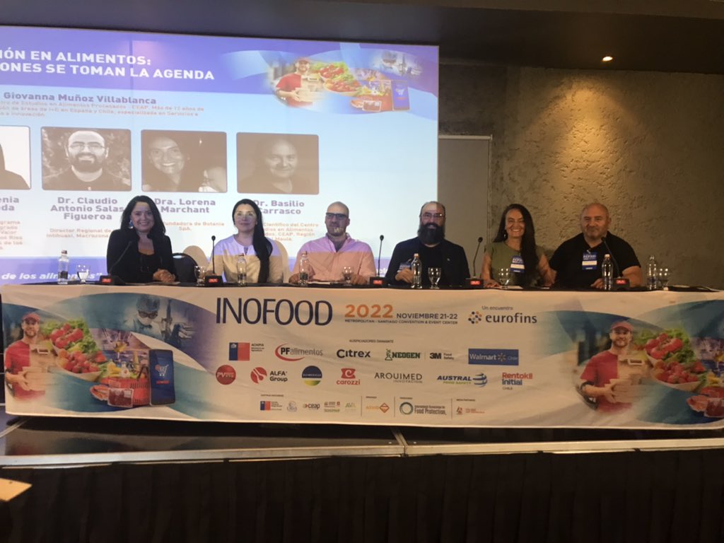 CeapMaule's tweet photo. Una gran jornada vieron los asistentes a la paralela 4 de #Inofood Quedó claro que las regiones se están tomando la agenda de innovación en alimentos
Desde el Maule nos hicimos presente con la moderación de @villablanca1978 la Ppt del Director Científico y la gran @loremarchant https://t.co/bbScsqyiME