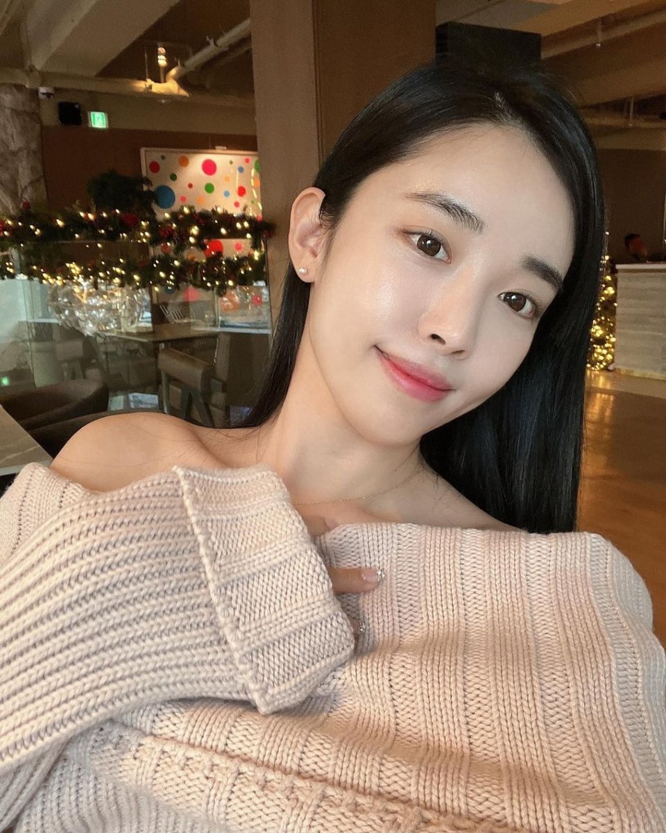 ChrystiePerrie's tweet image. #NewAcc #Savememory #Newme 
☃☃