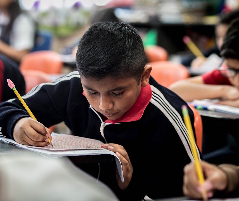 ZimbaldiRafa's tweet photo. A lei do novo ICMS Educacional representa mais uma conquista para os nossos estudantes em todo o Estado de São Paulo e também para as cidades, que passarão a receber mais recursos do imposto a partir do desempenho na área da educação.
#campinaseregião #rafazimbaldi https://t.co/omAJYrcECZ