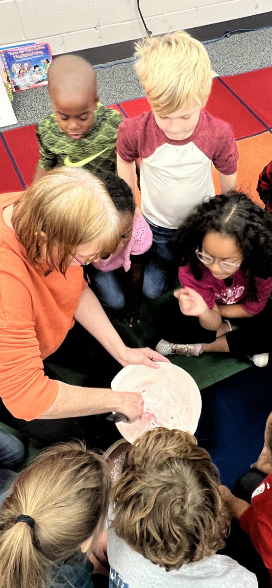 lcollinsSCE's tweet photo. Cranberry Oobleck #STEM #STEMeducation @sanfordcreek https://t.co/T5dOFKGRBk