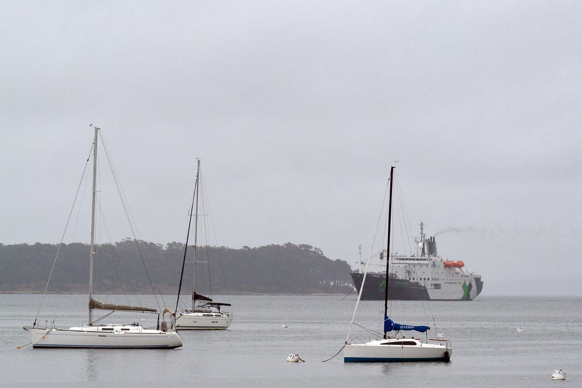 Se encuentra fondeado en la Bahia de Maldonado el st helena, barco y soporte de la extreme-e... <a href="/Subrayado/">Subrayado</a>