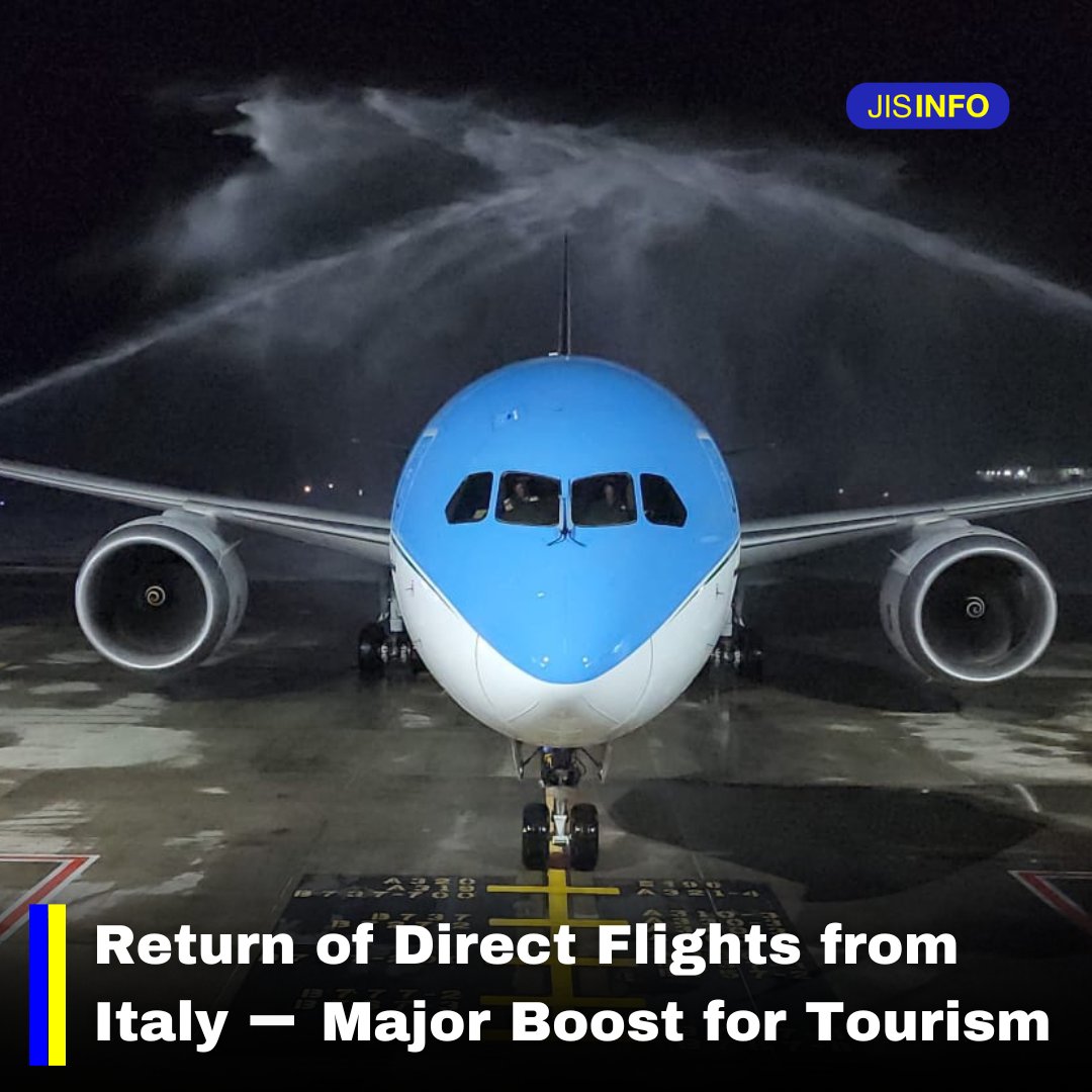 JISNews's tweet photo. Direct flights from Italy are back!

The Neos Airline arrived in Montego Bay out of Milan for the first time on November 20. 

The flight had 144 passengers and 11 crew members. https://t.co/3NKpAqyp1a
