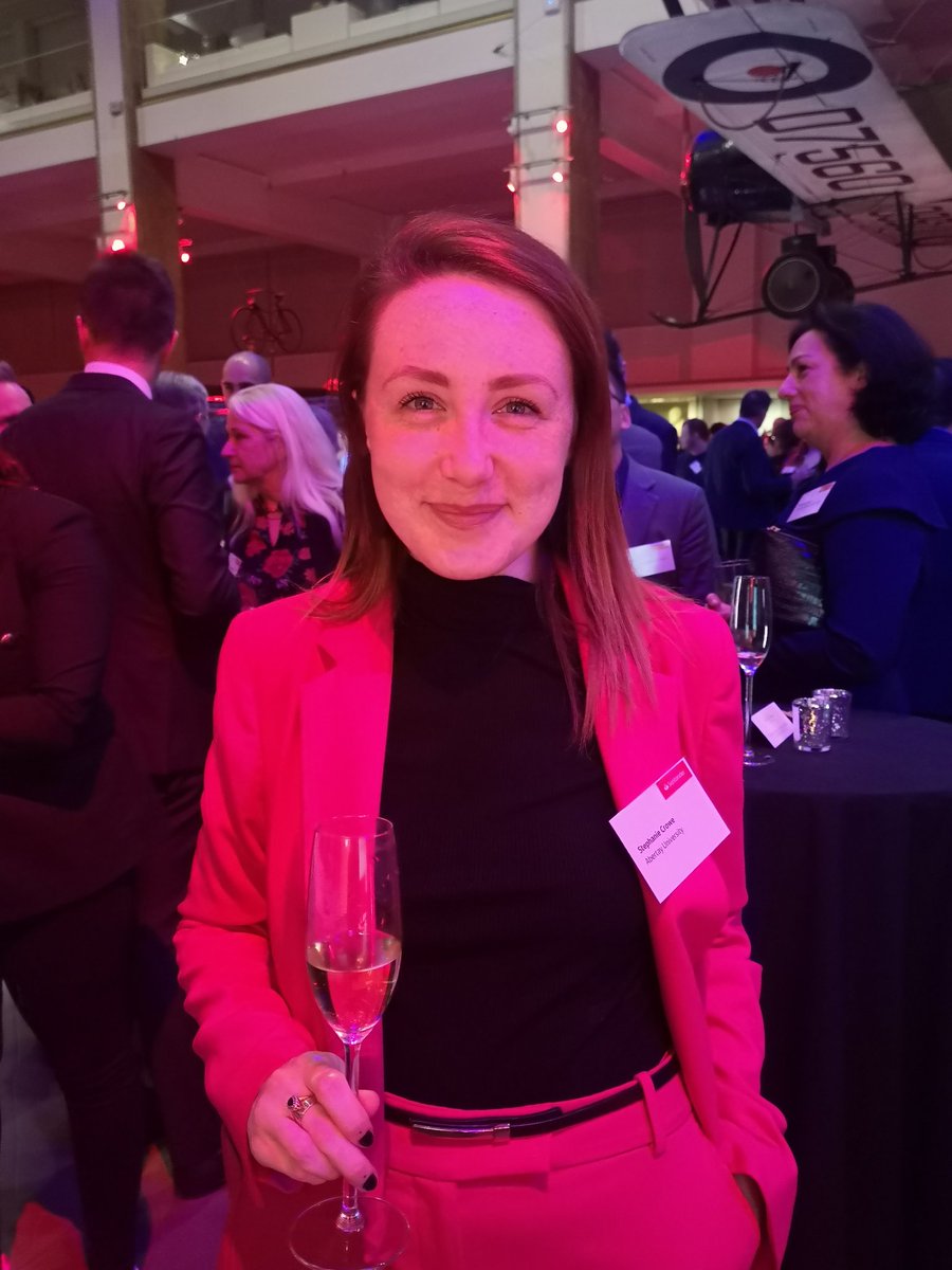 Stephanie Crowe tweet media