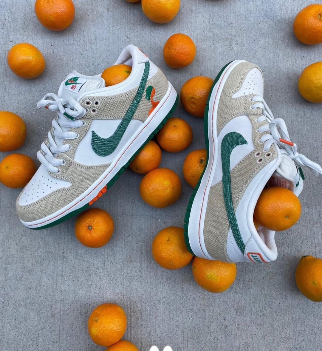 ComplexSneakers's tweet photo. First look: @Jarritos x Nike SB Dunk Low 🍊 https://t.co/kEAXOLhSMx