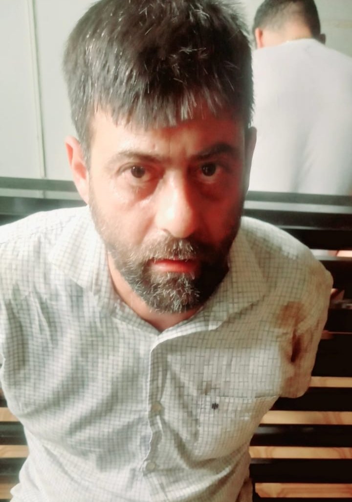 A PM de Sinop, MT, capturou hj uma quadrilha que estava incendiando caminhões que participavam das manifestações. 
Esses bandidos estavam realizando esses crimes para acusar os Bolsonaristas.
São possivelmente ligados ao Comando Vermelho.
Em breve teremos mais informações...