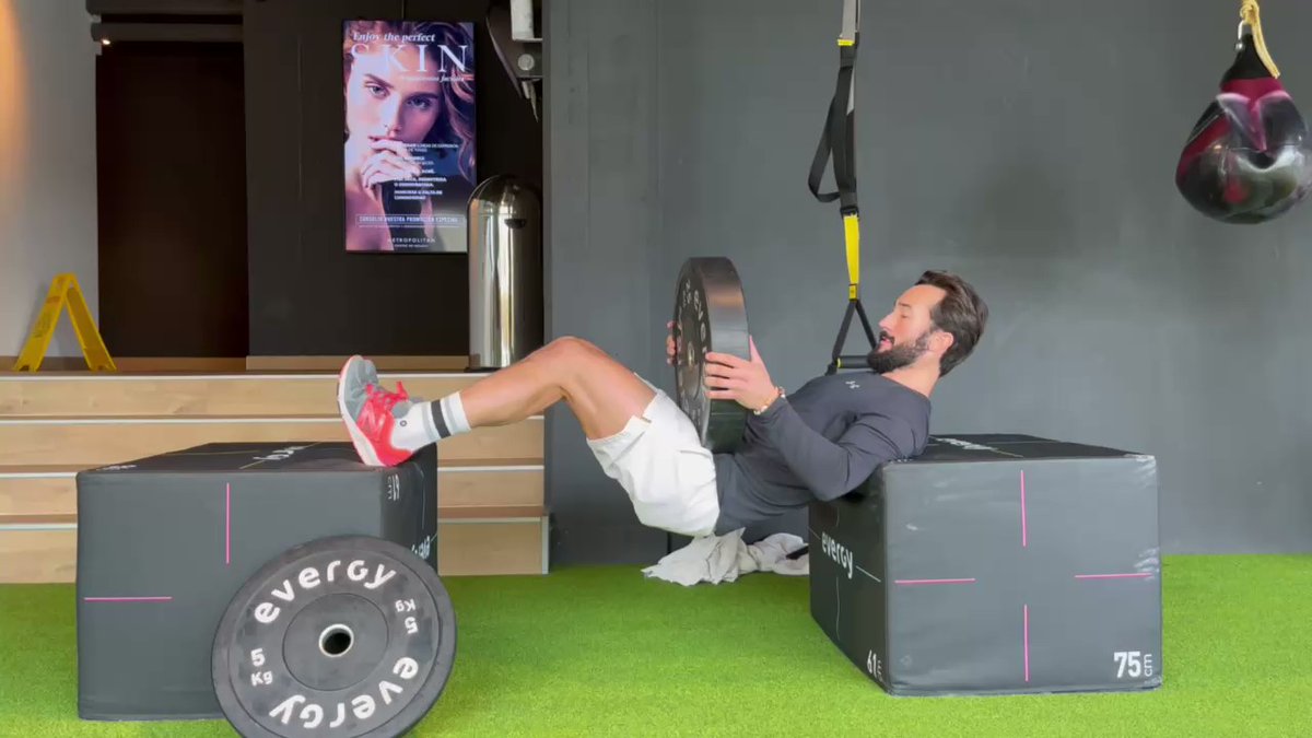 ccsdelejercicio's tweet image. HIP ISO HOLD

 Aplicar principios de ESPECIFICIDAD.

 ISQUIOS actúan de forma I... por Rafa Méndez. 🏃‍♂️ HIP ISO HOLD

🔑 Aplicar principios ... cienciasdelejercicio.com/hip-iso-hold-a…