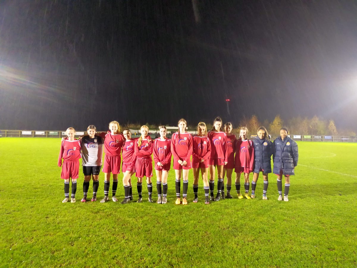 Result Under 16 Girls Lincolnshire 1 West Midlands 5
West Midlands scorers Katrina St John (Bishop Ullathorne) 2 Maddie Relihan ( St Francis Assisi ) 1 Jess Heger ( St Peter’s Solihull) 1 Suraya Hutchinson ( Bishop Challoner) 1