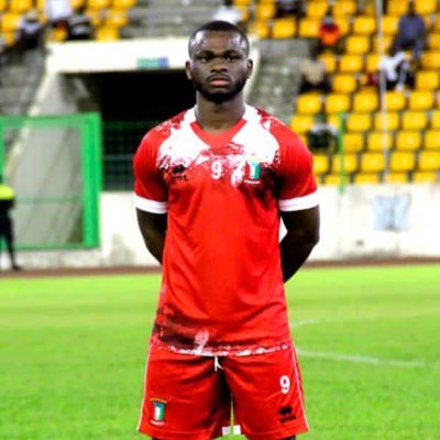 iamdanielmd's tweet photo. Pasaron jugadores de renombre en el fútbol europeo como Jacinto Elá (@Tercerperfil), Emilio Nsue (@EmilioNsue), Javi Balboa (@javibalboa85), Iván Salvador (@isalva10), Carlos Akapo (@carlosakapo) o Salomón Obama (@SalomonObama) entre otros. https://t.co/UaNJ9kflDy