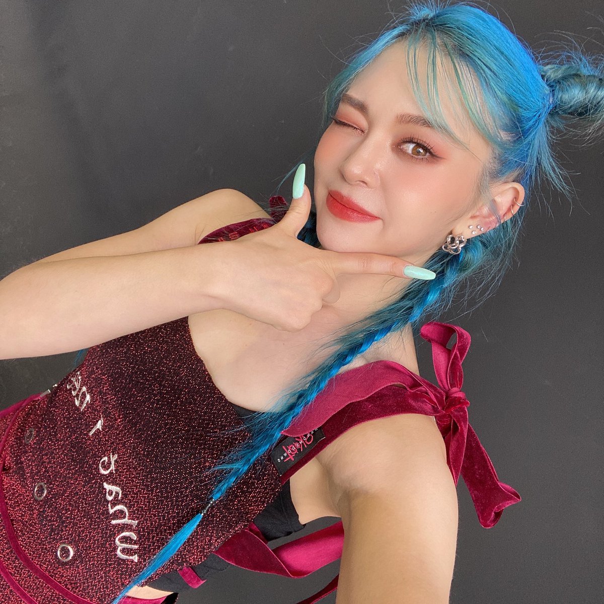 hey sexy people in my phone it’s been a minute ♡
