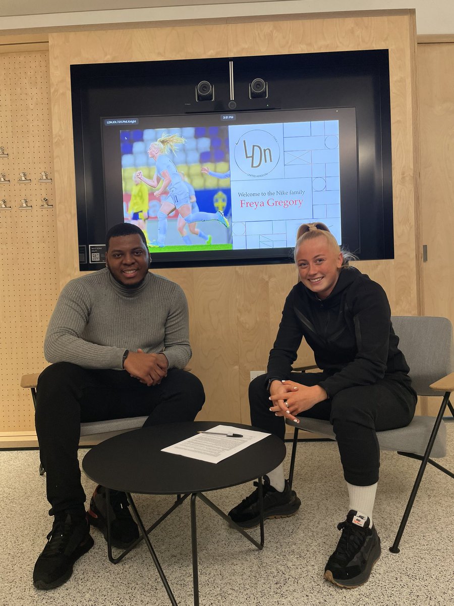 CurtisAlleyne's tweet image. Congratulations Freya Gregory on joining the @Nike family. Happy to get this done for you and thank you to Nike for making this happen.

#nike #football