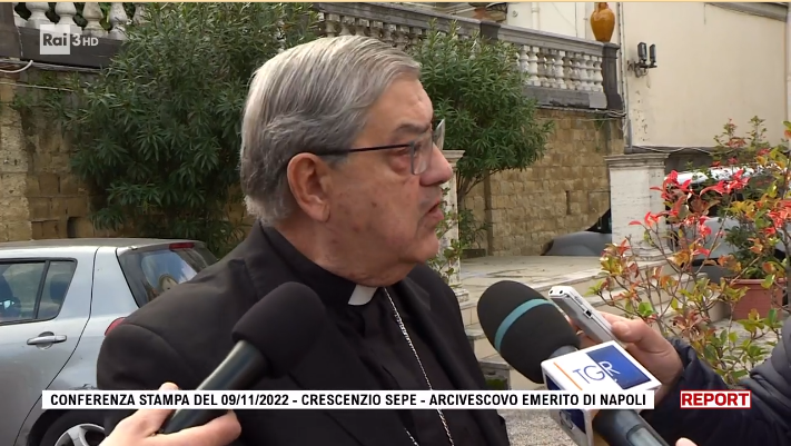 reportrai3's tweet photo. "Questa cittadella… quando sono arrivato si trovava in una condizione miserevole" dice il cardinale Sepe. 

Il fatto che la Cittadella negli anni fosse diventata un rudere non dovrebbe essere una giustificazione semmai un’aggravante. 

#Report https://t.co/RHpTILfwxh