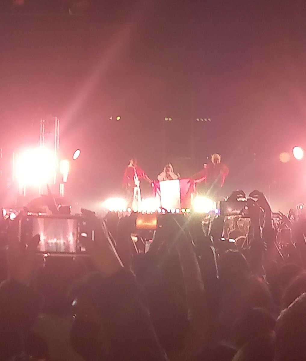 ale_btsot7's tweet photo. An amazing show in Perú, I can't wait to see you again!!! 
Thank you for a beautiful moment that I will never forget 🥹❤‍🩹
21/10/22 

#DreamingAgainPeru @dprperu_ @_DPRLIVE @DPRIAN_ @_DPRCREAM @jimmycline_ https://t.co/mcOXXnuHIR