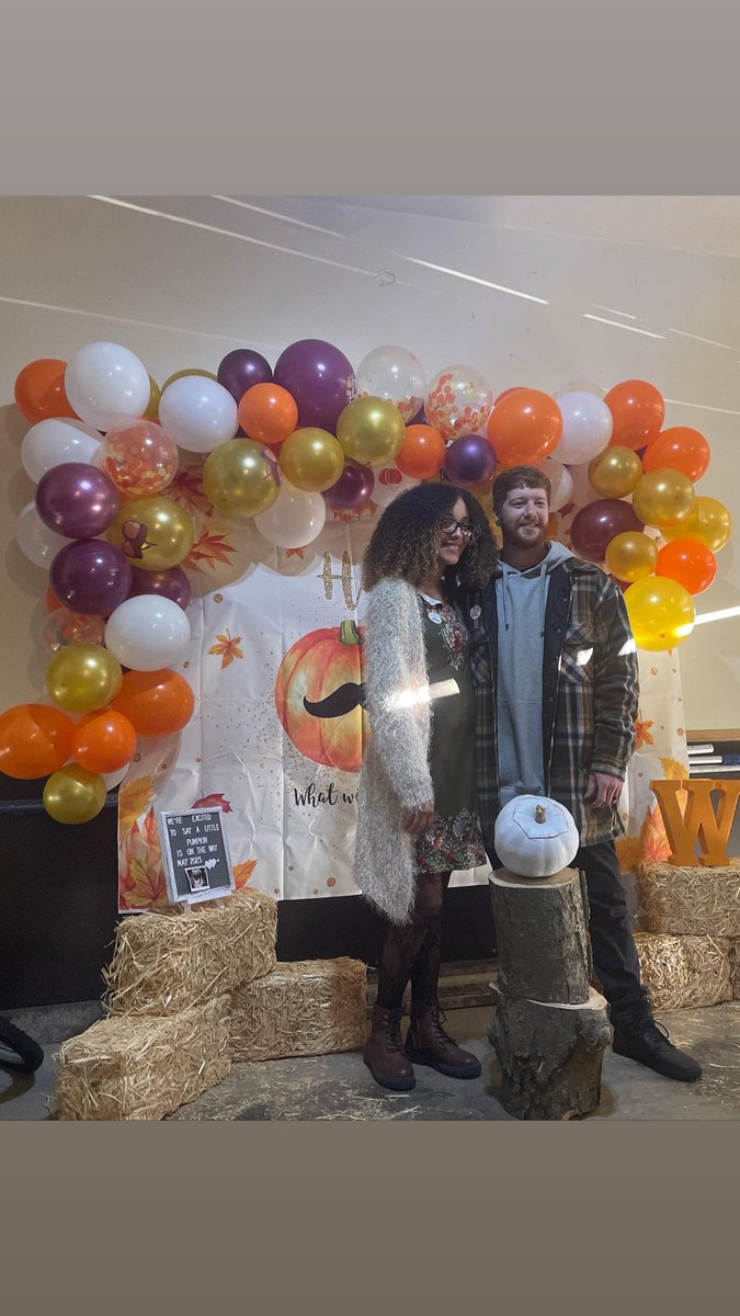 ThyCurlyOne's tweet photo. Baby girl coming spring next year 💕🤰🏽 https://t.co/buKheQyDuK