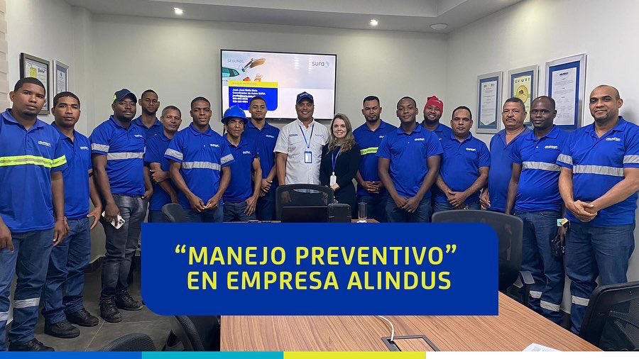 segurossurard's tweet photo. Visitamos a la empresa Alindus, dedicada a la importación, logística y distribución de alimentos líquidos, para conversar sobre el manejo preventivo, donde tratamos temas como la prudencia, los cuidados de los vehículos pesados, la conducción bajo condiciones adversas- https://t.co/eWx6qwcOr7
