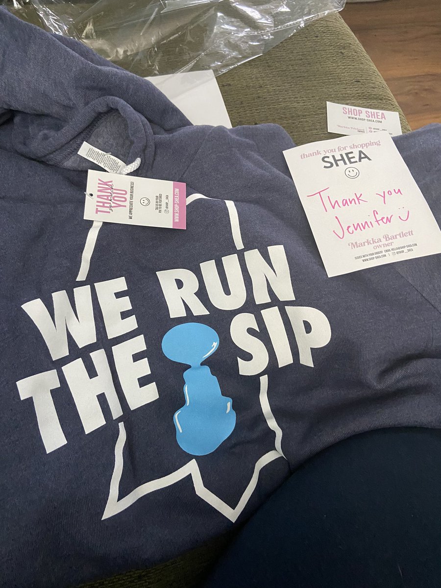 jmrichey81's tweet image. Who runs #TheSip?! WE Do!! My hoodie from @ShopSheaLLC came in.. just in time for #EggBowlWeek