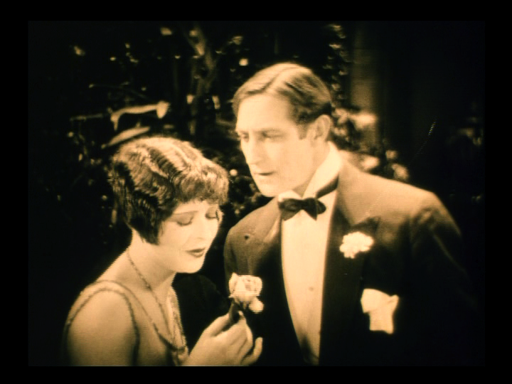 Clara Bow Archive 🌈💝🏹 tweet media