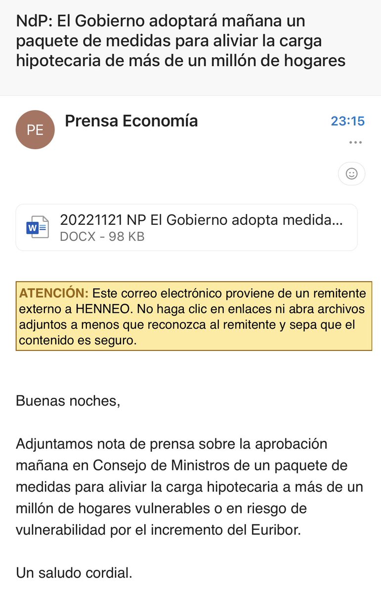 La conciliación y las notas de prensa del Gobierno pasadas las 11 de la noche. Basta ya, por favor, que esto no es normal.