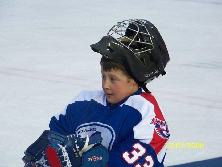 lauriewest32's tweet photo. @JennyMGoBlue @umichhockey Here you go Noah at 6 and 10 years old. The 10 year old was playing at the Big House for the Big Chill Showcase 12/10. What a memorable trip that was. https://t.co/1U2V8FpQoj