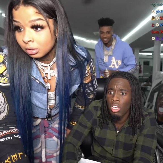 tunesintern's tweet image. 😭