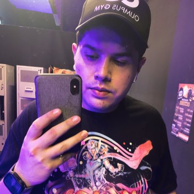 EmmanuelZV23's tweet photo. #NuevaFotoDePerfil https://t.co/NNMr0E9SpT