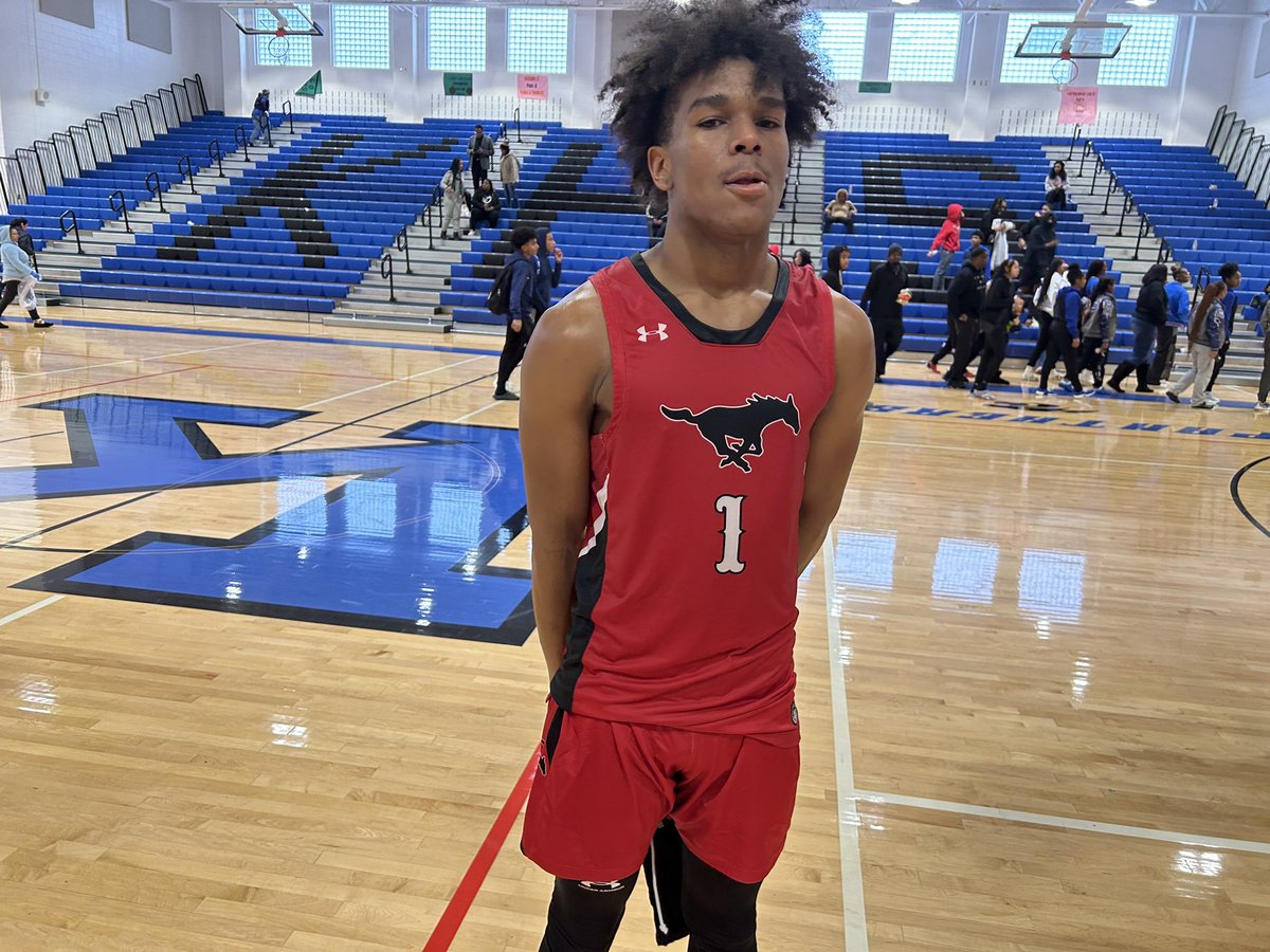 djones8301's tweet photo. Dexter Smith @Dexter_Smith14 was extremely good today for @WHSMustangHoops scoring 16p including knocking down some big time shots! https://t.co/C7cOMXwyHt