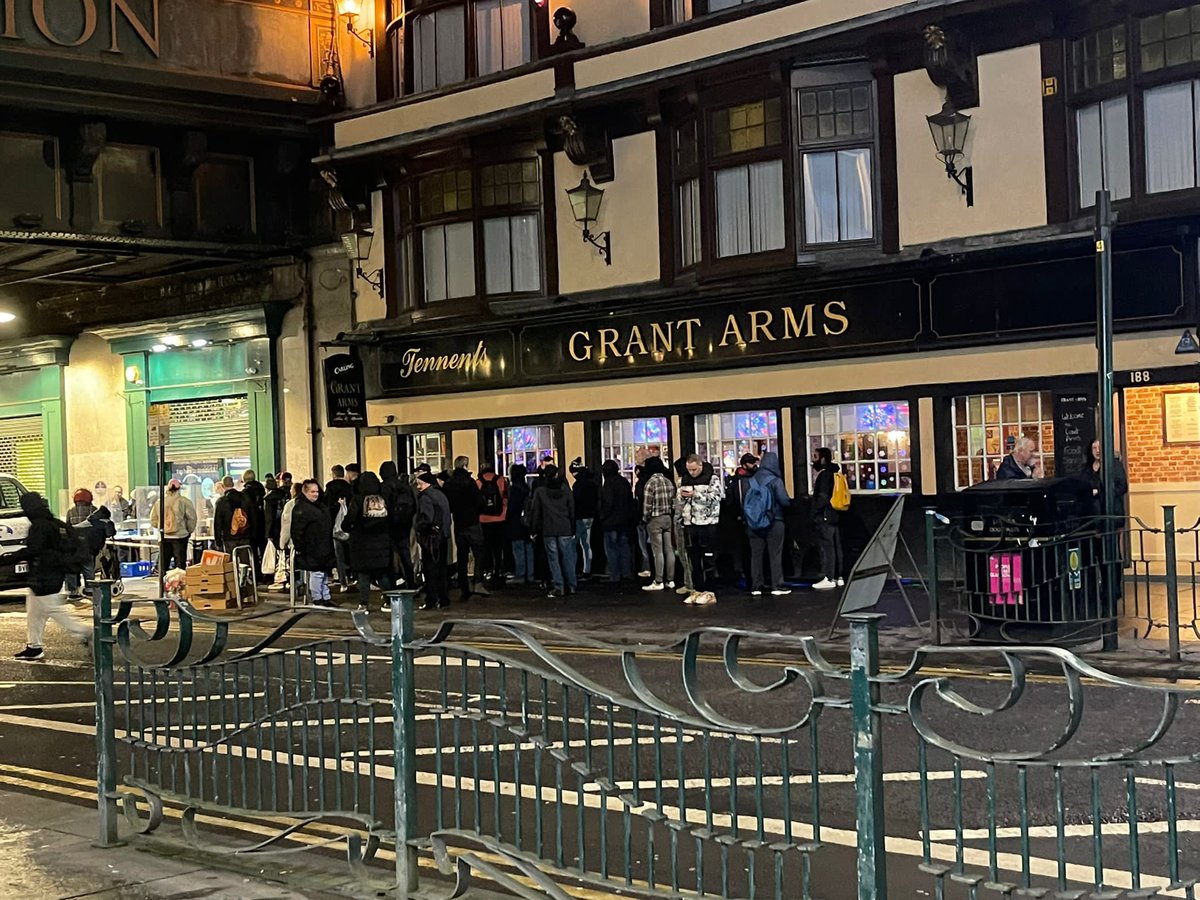hp_scotland's tweet photo. Over 150 people through our service tonight, everyone received, hot soup, hot food with rice, hot drink and a bundle of sandwiches and sweets. Hot fresh Rice Pudding, We care, We Feed, We Support, We Accommodate, We have compassion, We NEED a building now it’s COLD 🥶 ❄️🏴󠁧󠁢󠁳󠁣󠁴󠁿 https://t.co/WPHm1Bakue