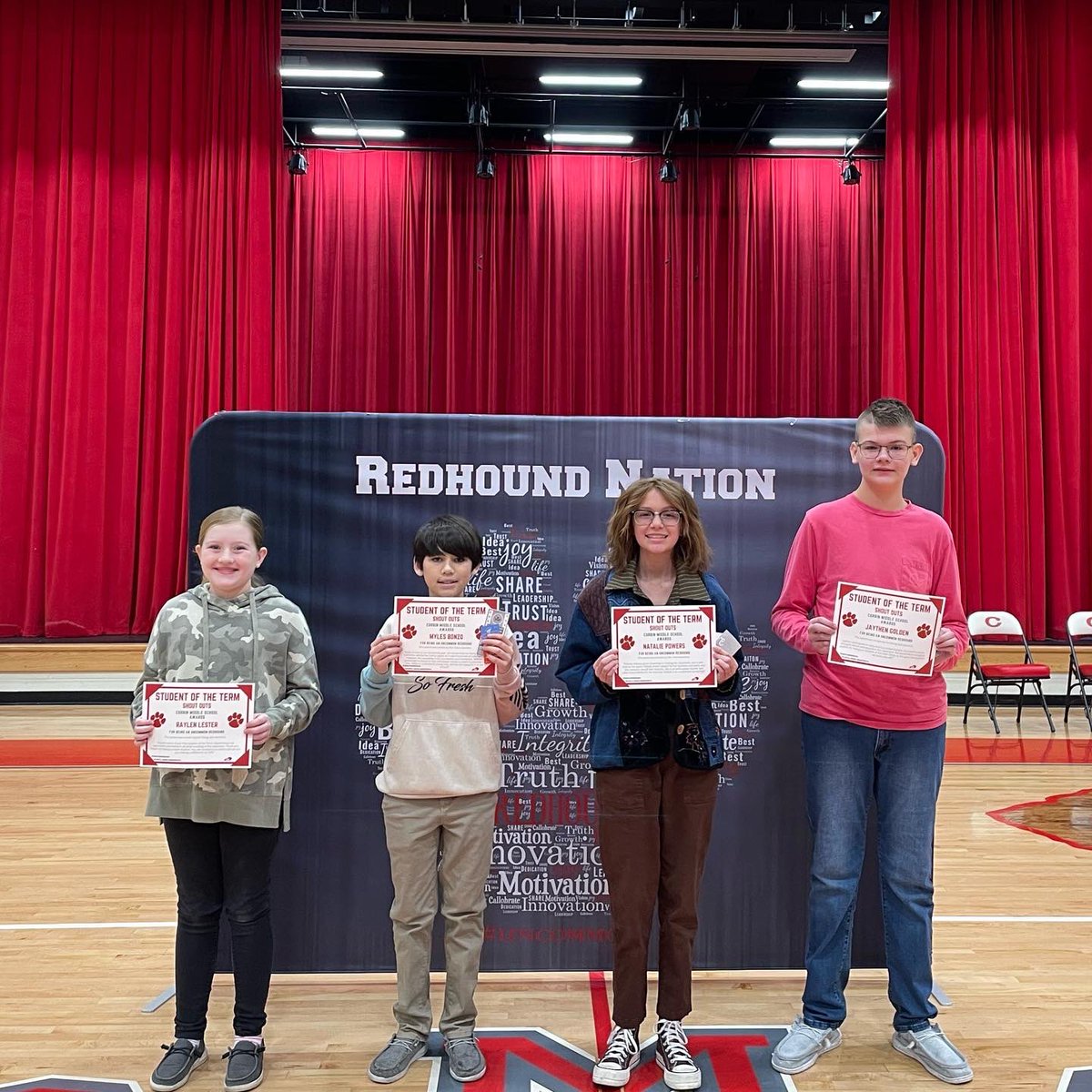 CMSredhounds's tweet photo. Last week our @CMSredhounds proudly recognized our Students of the 1st Term! These students exemplify CMS - being Courteous, Motivated, and Safe!  Please join us in congratulating these students on this outstanding achievement 👏🏼! #everyonematters #redhoundpride https://t.co/GkwEBLPZx3