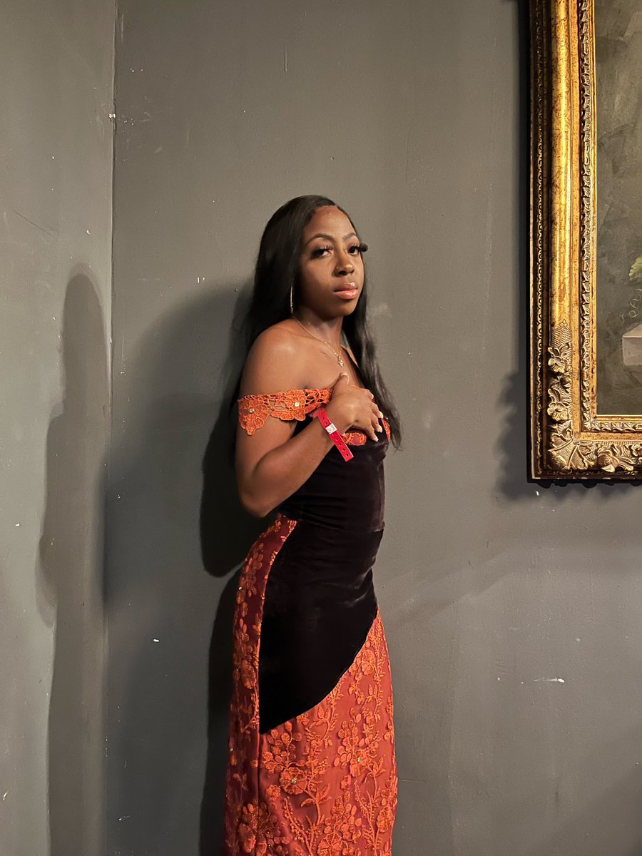 VictoriouslyVi's tweet photo. Tone was Set. https://t.co/92YtMAjRpY