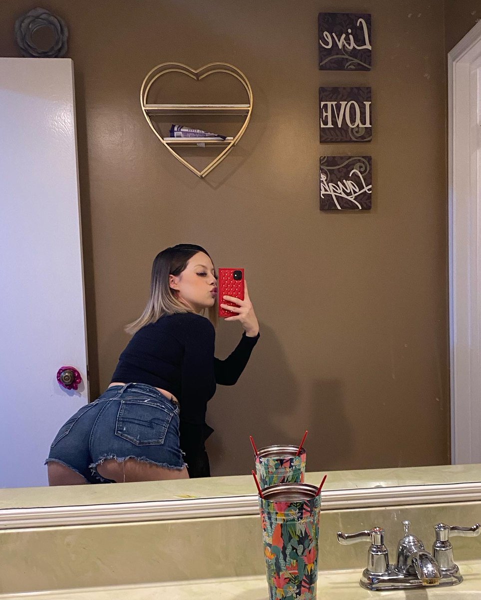 😘