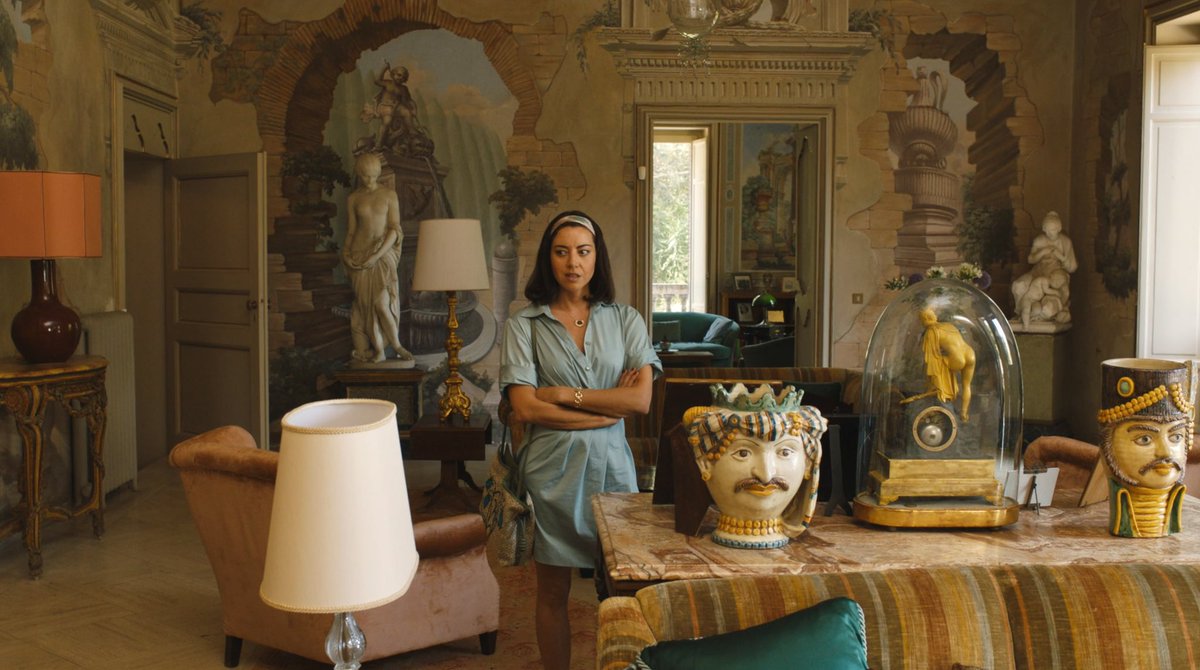 everkota's tweet photo. aubrey plaza + art my favorite genre https://t.co/r9rryIkpxr
