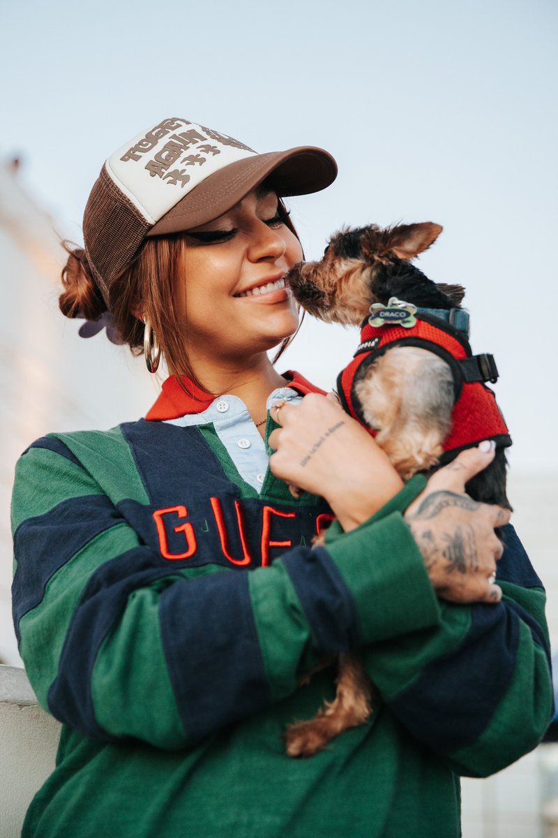 “[…] When I consume myself with writing about breakups, or love &amp; that kind of stuff, it takes over my life. Sometimes I don't want to think about those things, so it's all about balance.”
— <a href="/AndreaRussett/">Andrea Russett</a> in our Nov. issue.
Read here: unclearmag.com/issues
📸: <a href="/photobybaileyh/">Bailey Holiver</a>