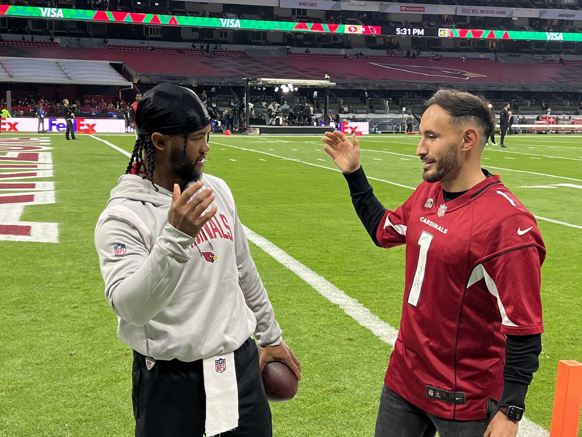 CamCox12's tweet photo. Kyler Murray meeting Mexican soccer star Carlos Guzmán. @12SportsAZ #SFvsAZ https://t.co/qH6BbQRP68
