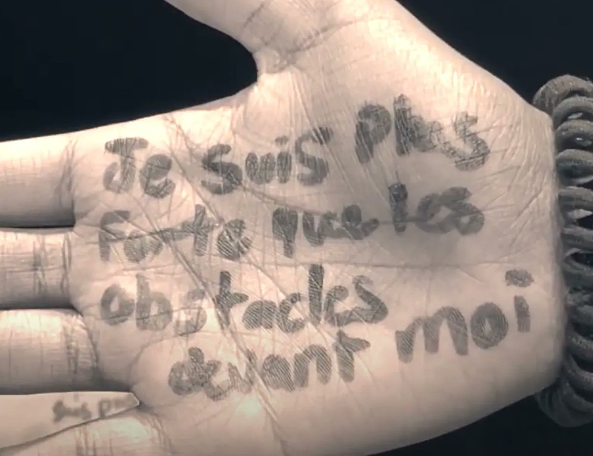 CcSamuelGenest's tweet photo. Bravo à Rose-Ann et Rose pour le dévoilement de leur vidéo "Mes chaînes" dans le cadre du lancement de la "Semaine du respect" 👏 Pour visionner la vidéo 👉 https://t.co/tMqtIvjcRL #RESPECTCECCE #SAMfamille https://t.co/kqABwJH8pp