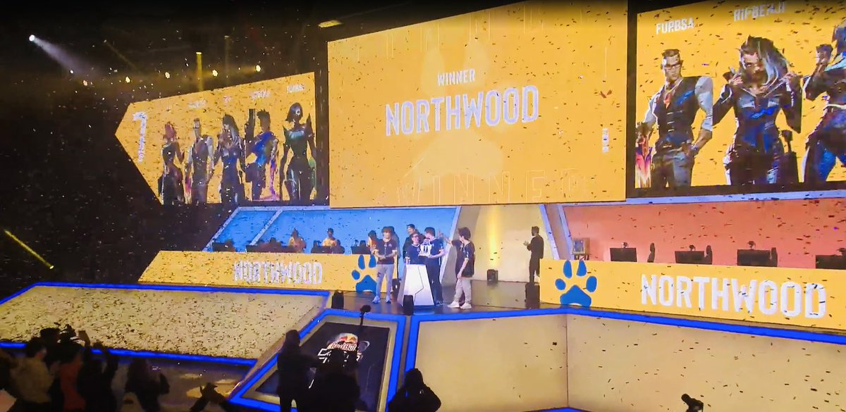 evolve's tweet image. WOW.

The team really showed up to play this weekend in Texas. We will be representing TEAM USA in São Paulo, Brazil 🇧🇷 this December at the Redbull Campus Clutch World Championship. Hoping we can come out on top and win our 2nd World Championship in 6 months.