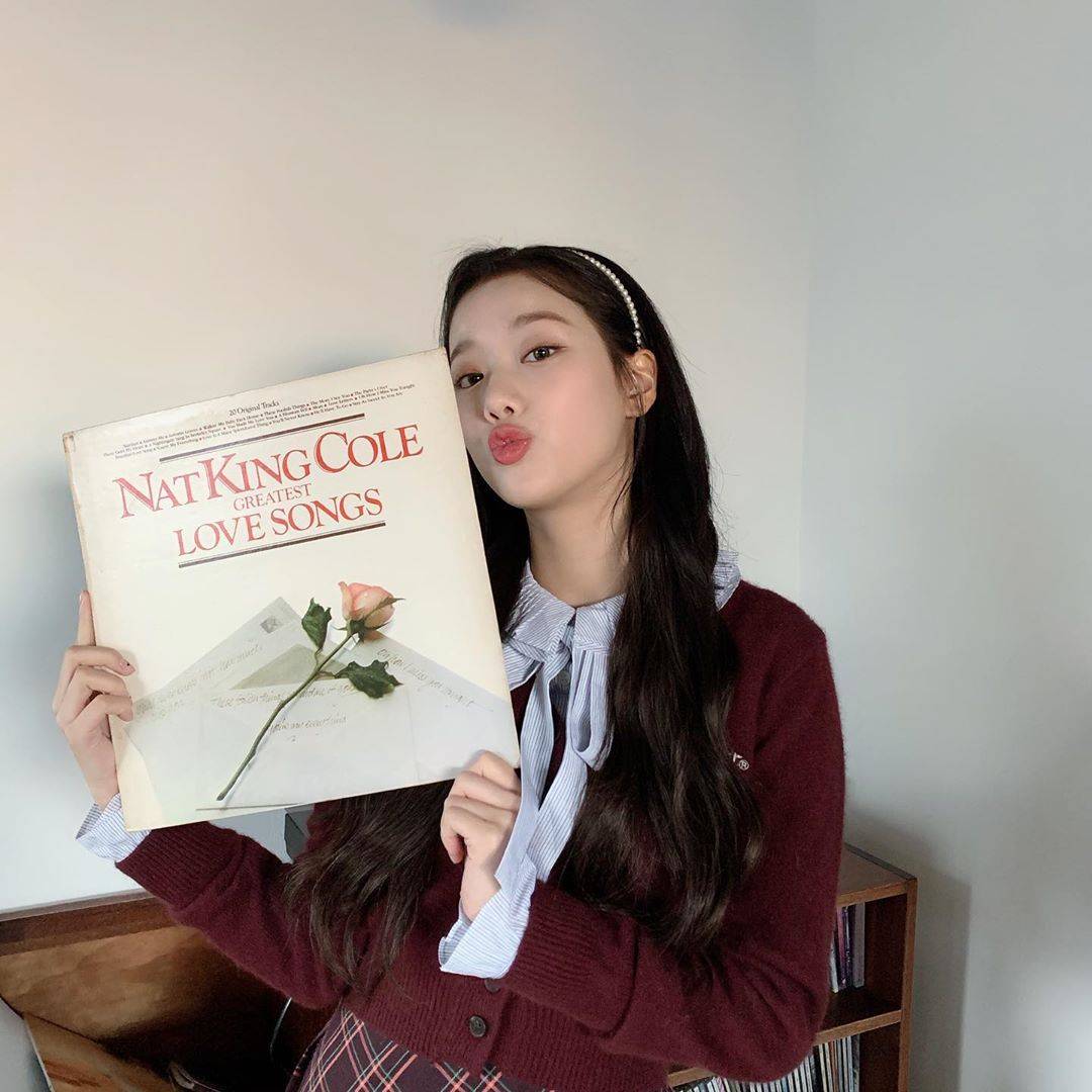 everydaynaeun's tweet photo. #NAEUN #나은 #이나은 https://t.co/w77s68nBmJ