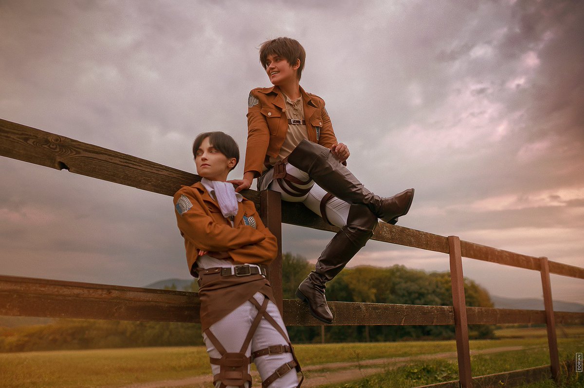 | Shingeki no kyojin |
Eren by me
Levi Ackerman by <a href="/cheshire_fox/">cheshire fox</a> 🖤
Ph <a href="/Lunar_Lament/">𝕯𝖔𝖗𝖎𝖆𝖓</a> 📸

#ShingekiNoKyojin #ErenJaeger #leviackerman
