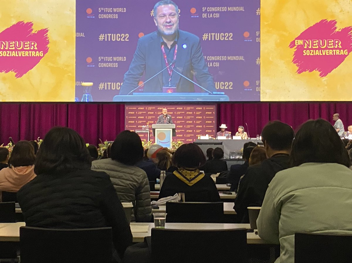 En ces temps incertains, le mouvement syndical mondial doit relever de grands défis pour l’avenir du travail et pour les travailleur•se•s. La Confédération syndicale internationale @ituc s’est dotée d’un nouveau leadership avec @VisentiniLuca élu Secrétaire général. #ituc22