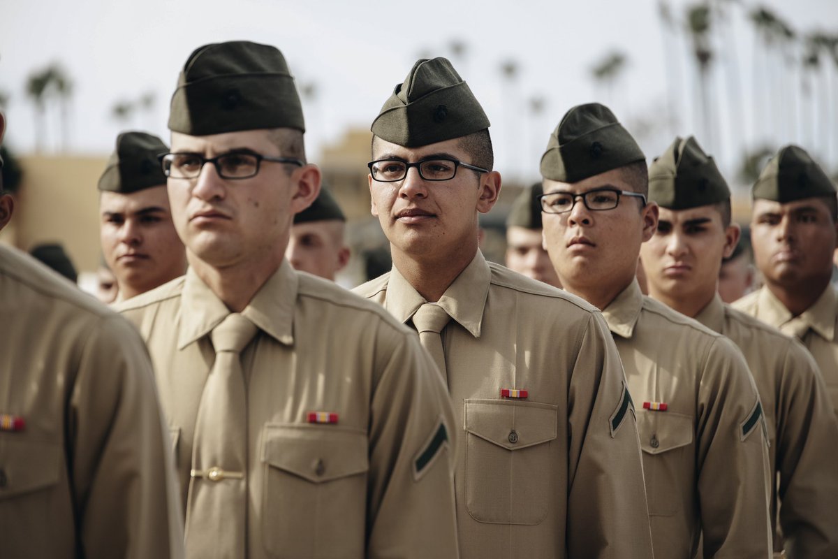 SFOMarines's tweet photo. Congratulations to our newest Marines that graduated with Mike Co., Plt 3275 on Friday.

Pictured are the graduates of Mike Company at their Family day formation. This is the first time the families and new Marines have seen each other in 13 weeks. https://t.co/Wu4enExxcG