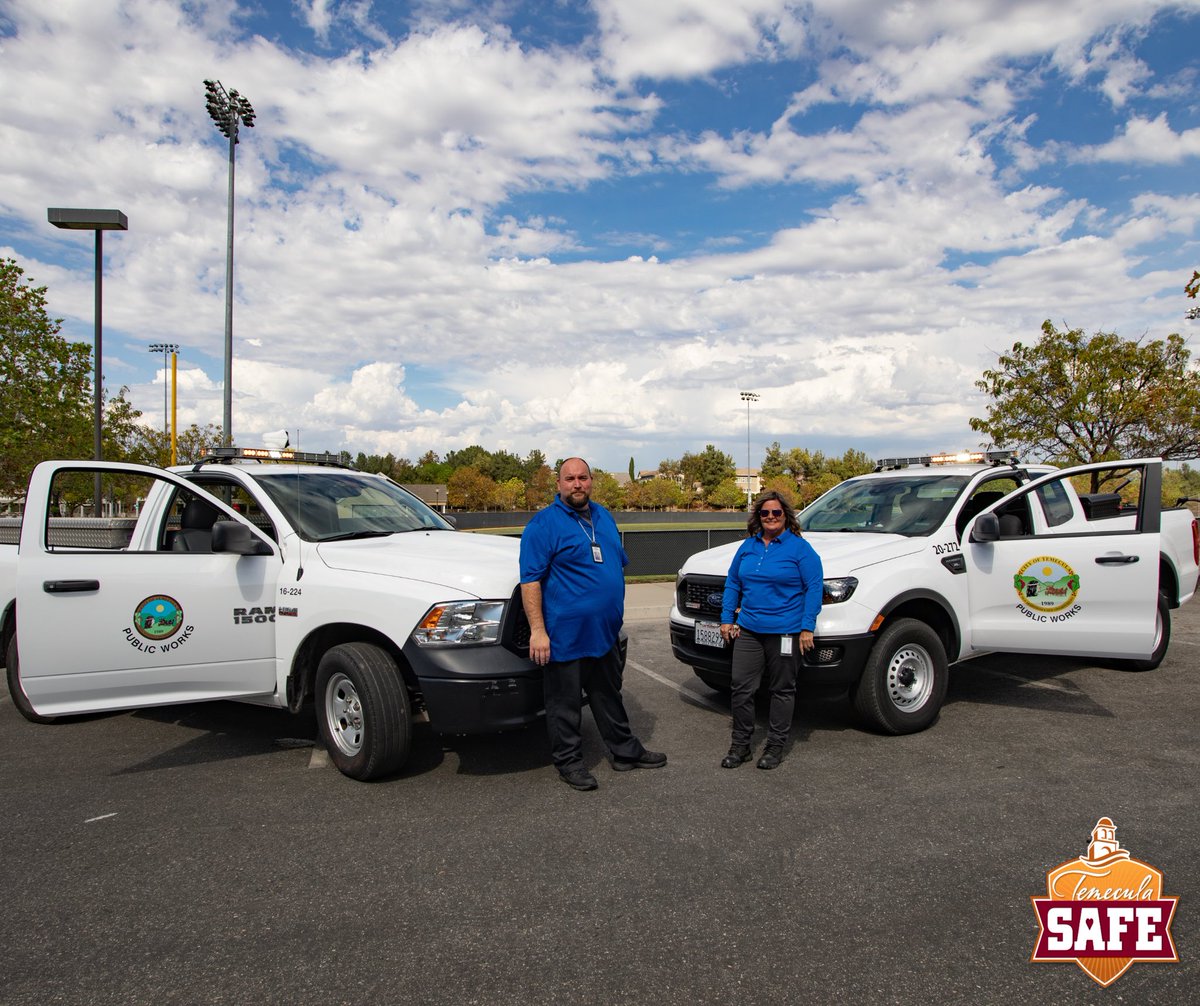 cityoftemecula's tweet photo. Do you enjoy frequenting Temecula’s parks and facilities? 🌳🛝 Our Park Attendants play a large role in keeping these amenities #TemeculaSafe!
Next time you see a Temecula Park Attendant, feel free to give them a wave or ask for park information and resources. 👋🗺️ https://t.co/weFQ3bd18e