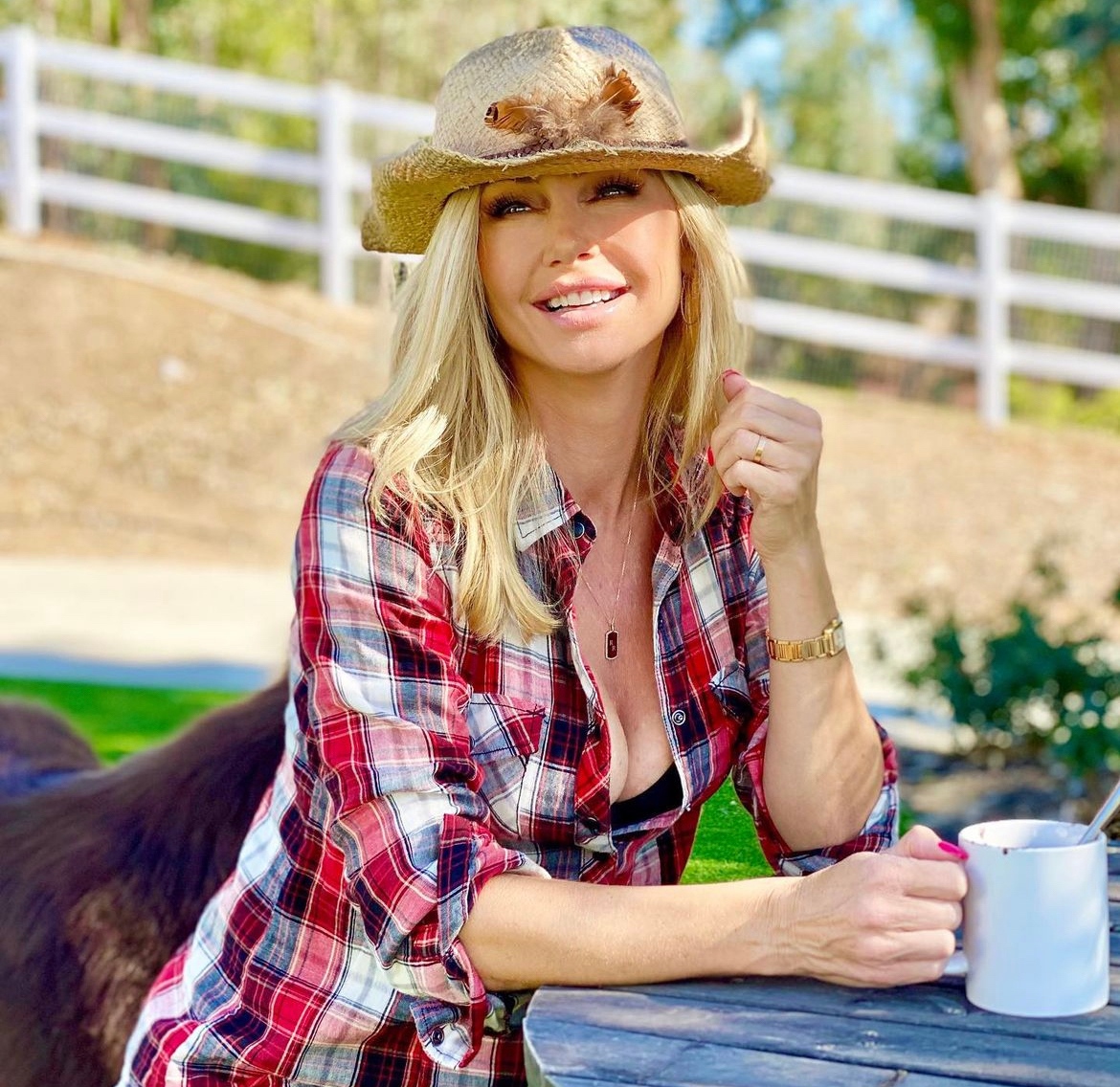 Brande Roderick on Twitter "Have you subscribed to my YouTube yet? 🥰