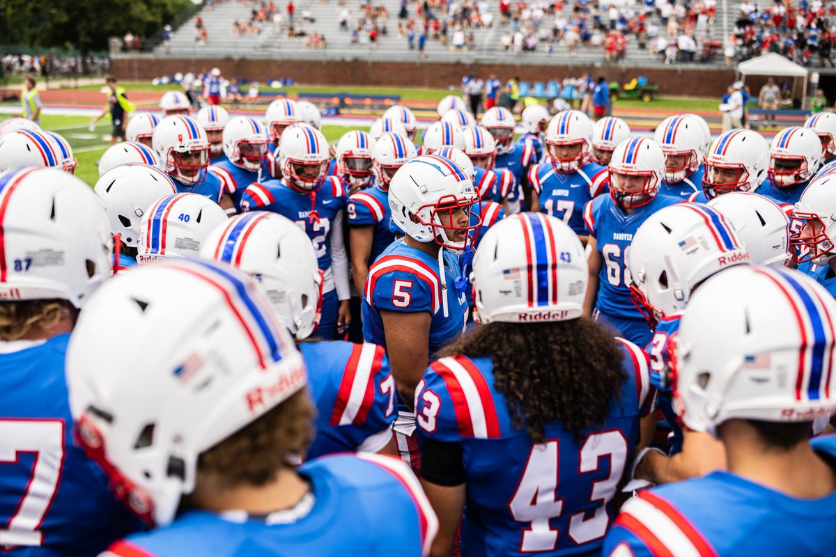 Blessed to receive my first offer from  Hanover College! Thank you @HC_Pitbulls <a href="/hawksfootball12/">Ryan Mohl</a>