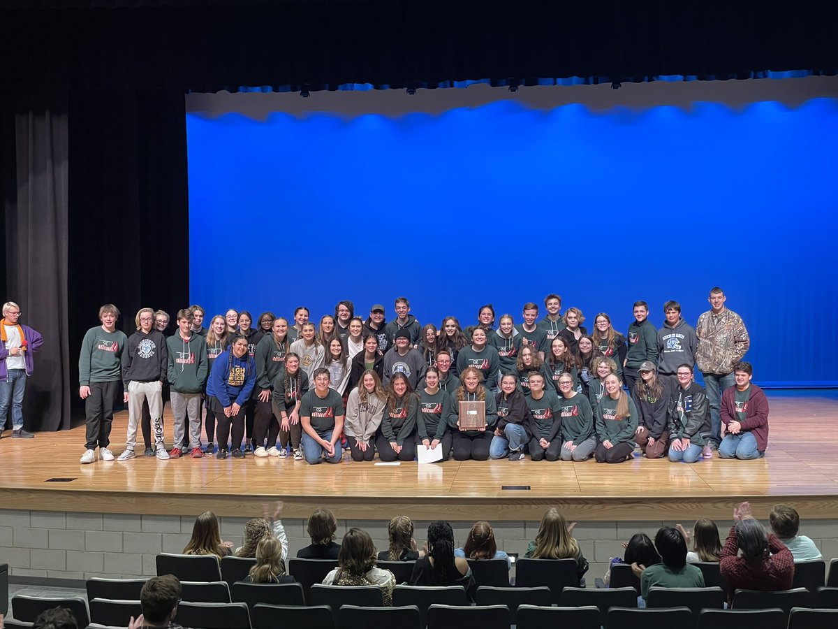 Badger Play Production (@badgerplay) on Twitter photo One act brings home runner up from conference. Parker Thomsen receives best actor! <a href="/WeRBennington/">Bennington HS</a> One act brings home runner up from conference. Parker Thomsen receives best actor! <a href="/WeRBennington/">Bennington HS</a>