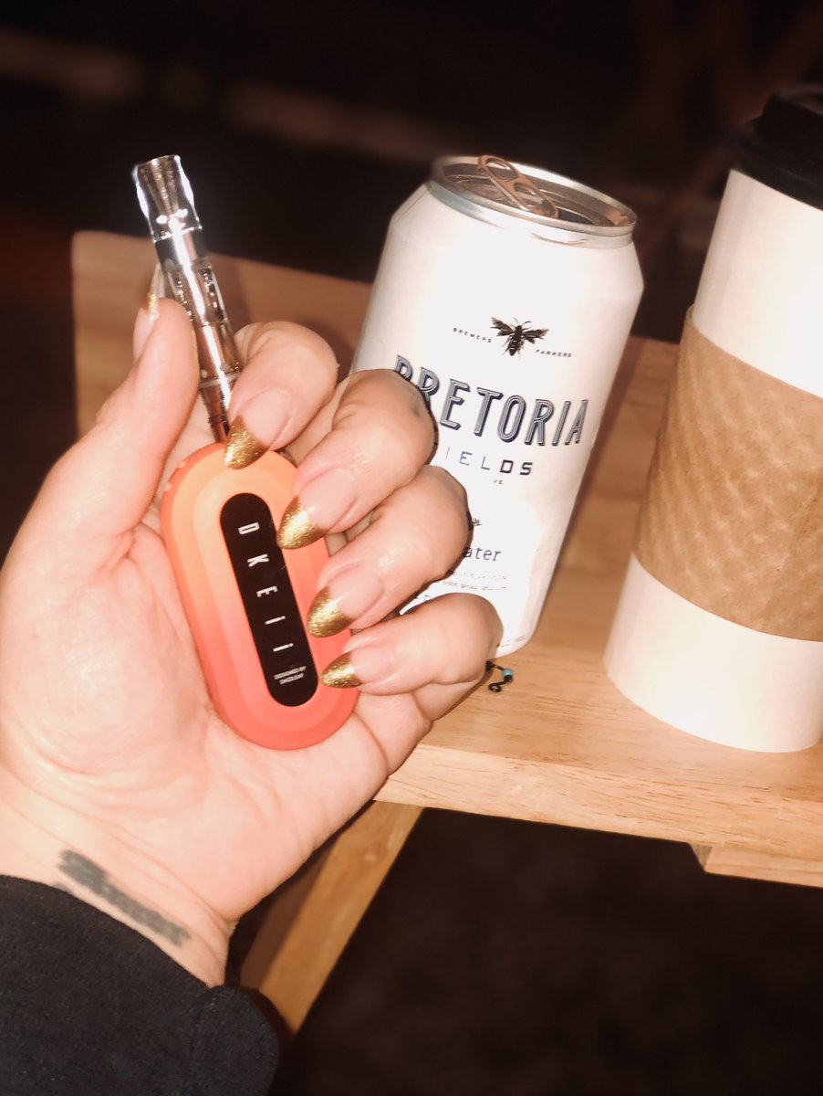 LynzVICIOUS's tweet photo. New season, new nails. ๐
๐
Having this cute little device really made it more fun ๐ซ ๐๐๐จ๐ค๐ป๐ #nailart #goodlife @get_goodlife #pretoriafields @PretoriaFields #TikTok https://t.co/7jGBnMd7xW #holidaynails #GoodVibes #Mmemberville #420babe https://t.co/B4iqaKcEwr