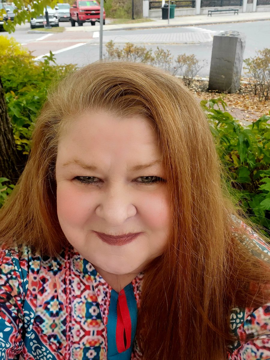 HowToBeARedhead's tweet photo. Tina is the #RedheadoftheWeek! "I love being a redhead because I am Italian – which makes being a redhead even rarer!"
Submit your photo here: https://t.co/oqoDVEavYv https://t.co/LrGQatKicq