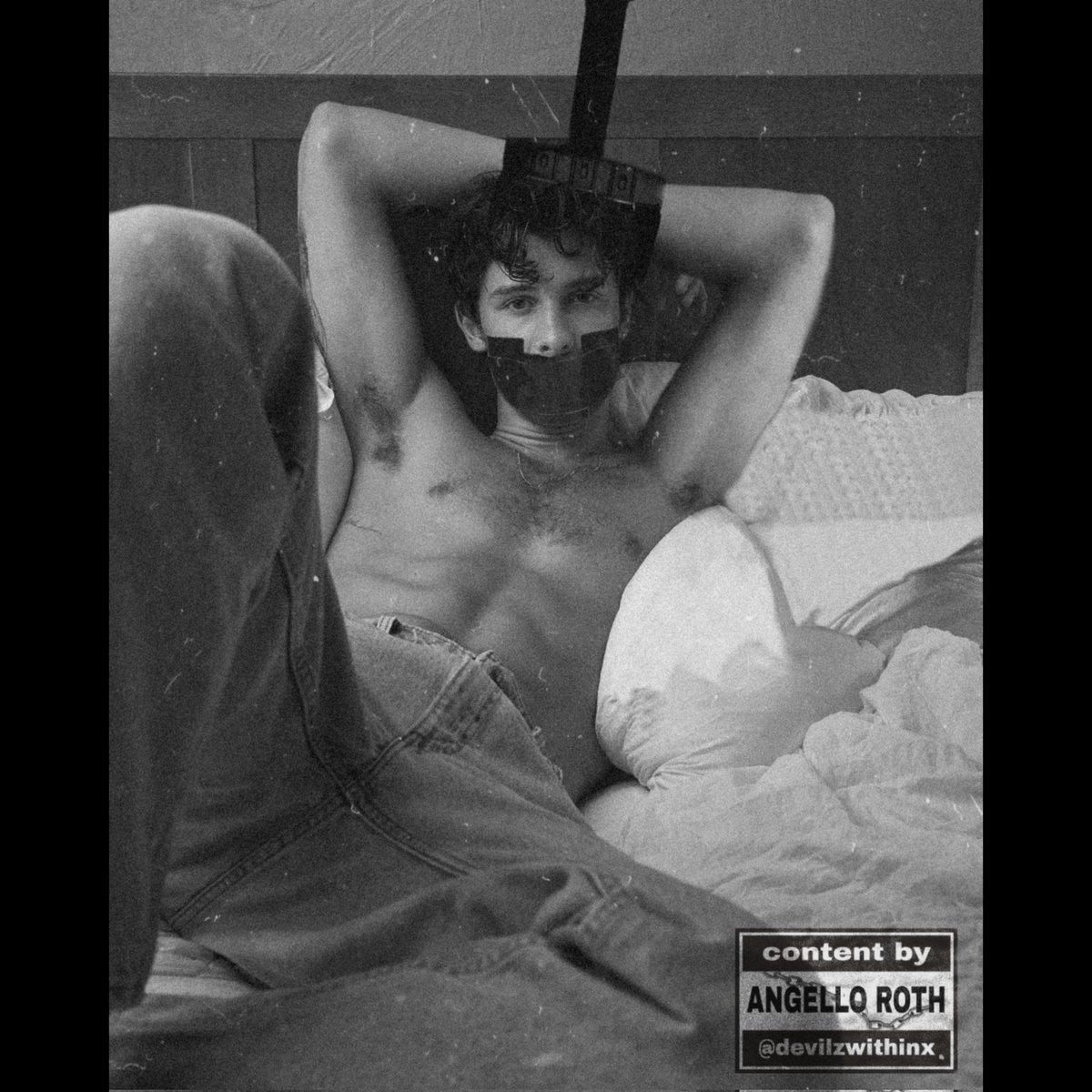 devilzwithinx's tweet image. ______ ______ ______ ______ ______
    ← ⚪ 𝖠𝗇𝗀𝖾𝗅𝗅𝗈 𝖱𝗈𝗍𝗁 .                                    ⠇                         
            ᴴᵃ ⁵ ᵐⁱⁿᵘᵗᵒˢ

     submissive bottom in b&amp;amp;w.