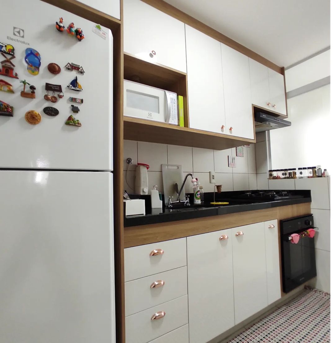 DecorataMoveis's tweet photo. Neste novo projeto a Camila arrasou na combinação do Branco Diamante Cristallo, o Itapuã e os puxadores dourados.
.
.
📱Whatsapp 13-97414-4154
.
.
🖥 https://t.co/d0rOCgXAC1
.
.
#decorata #moveisplanejados #decoração #interiores #praiagrande #santos #baixadasantista #arquitetura https://t.co/hSyPzMYjNW
